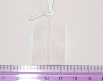 WORLDS SMALLEST ZIPPER in White #501. 2mm across. Kit for Doll Clothes and other Small Projects