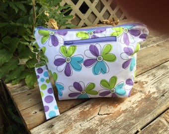 Project Bag with front zip compartment