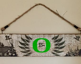 Oregon Ducks Wood Wall Sign.