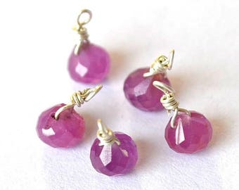 Gorgeous 1 small Sapphire onion Pink Pearl on silver wire