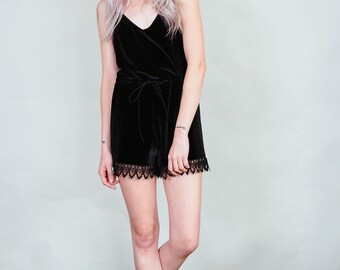 Led Astray - Black velvet jumper with tap shorts and lace trim - boho rock