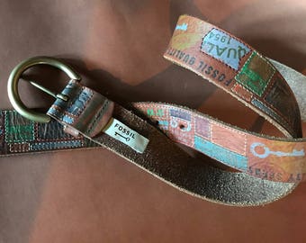 FOSSIL Unisex WordArt Logo Vintage Leather Belt