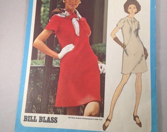 Vintage 1960s Cut Vogue 2258 Americana Bill Blass Dress Pattern Size 10
