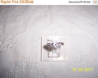 SUMMER SALE 20% OFF, Vintage 3 Clear Cubic zirconias, engagement or wedding ring. Sterling silver.