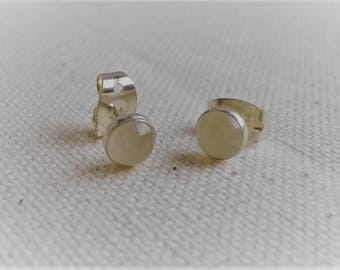 Earrings white Moonstone