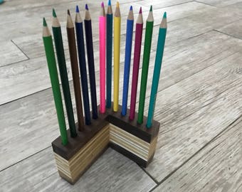 12 Count L Shaped Pencil Holder