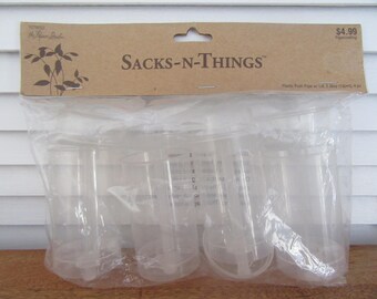 Plastic Push Pop Containers with Caps- Package of 4