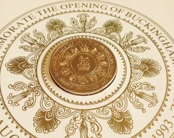 Commemorative Medallion Buckingham Palace