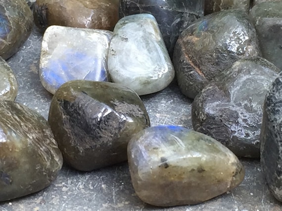 Small Labradorite Stones, Labradorite Crystal, Polished Labradorite, Raw Labradorite, Chakra Stone, Healing Crystal, Reiki, Crystal Grid