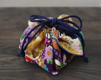 Kinchaku Purse, small kinchaku bag, small drawstring bag, Japanese fabric, reversible