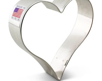 Heart 3 5/8'' Cookie Cutter