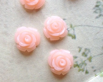 10 mm Light Peach Color Garden Rose Resin Flower Cabochons (.tc)