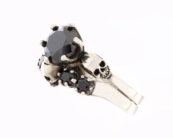 Skull Wedding Ring Set, Skull Anniversary Ring, Dark Bridal Set, Goth Wedding Set, Rock n Roll Engagement Ring Set