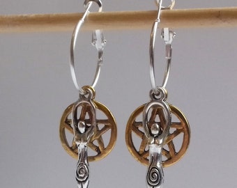 4 in 1 Cluster Pentagram Earrings , Pentacle Earrings , Pentagram Hoops , Silver Hoops , Wicca , Hoop Earrings , Silver and Gold , New Age