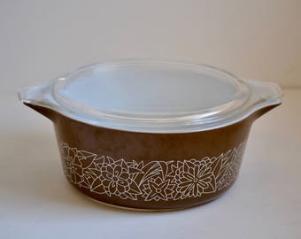 Pyrex Casserole Dish/Lid Woodland