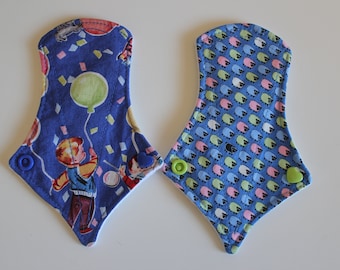 set of two 6" thong liners - kitschy kids & tiny sheep
