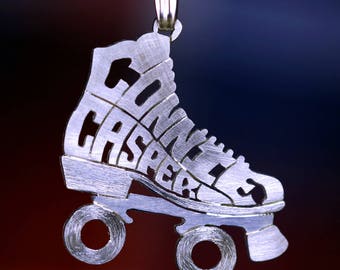 Roller skate necklace pendant, sterling silver 925 or 14k gold, roller skate name necklace, Sterling skate pendant, 14k roller skate.