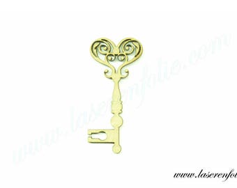 Pretty key finely cut fantasy No. 13, made in medium, size 5cm