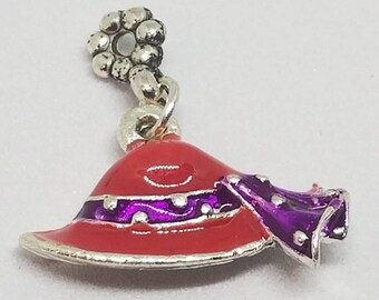 Lot of 4 Red Hat Society Bracelet or Necklace Charms