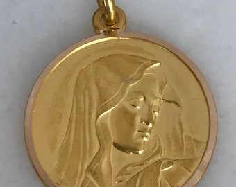 Beautiful 18k Yellow Gold Blessed Mother Pendant