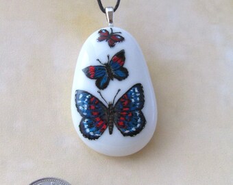 Hand painted Butterfly Pebble / stone Pendant Necklace