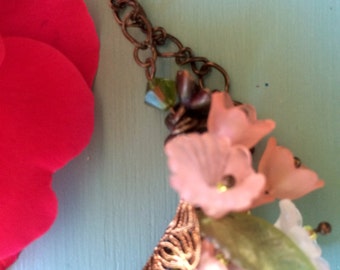 Flowering Bouquet Necklace
