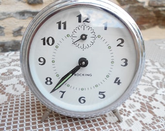 Vintage French "Bayard" mechanical alarm clock,