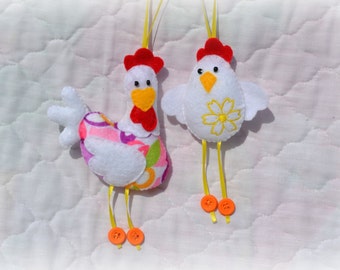 Set of Chicken Hen and Chick Ornaments