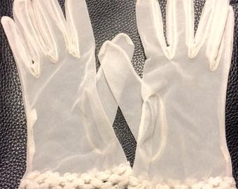 VINTAGE LADIES GLOVES