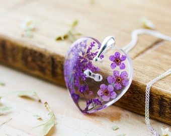 Real Flower Necklace - Purple Heart , Gifts for Her , Pressed Flower Necklace , Wildflower Necklace , Resin Pendant , Purple Necklace