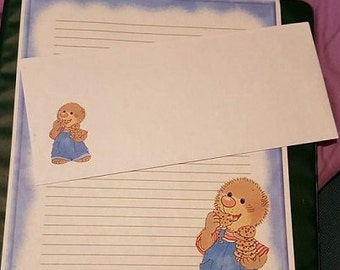 Ollie (Suzy's Zoo) Writing paper with envelopes