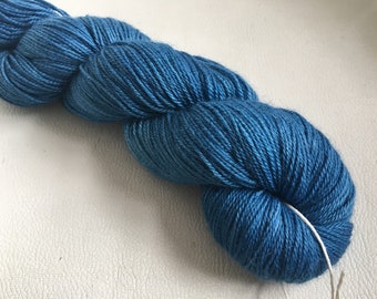 Naturally dyed yarn - Indigo on Alpaca/Cashmere/Silk