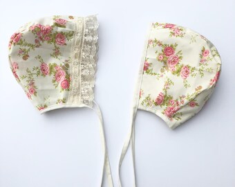 Reversible Baby girl bonnet, baby hat , cotton baby bonnet . Floral baby bonnet. Vintage baby bonnet