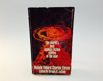 Vintage Sci Fi Book Nebula Award Stories Eleven 1978 Paperback Anthology