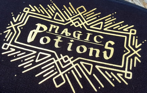 Magic Potions distressed look Large Makuep Bag