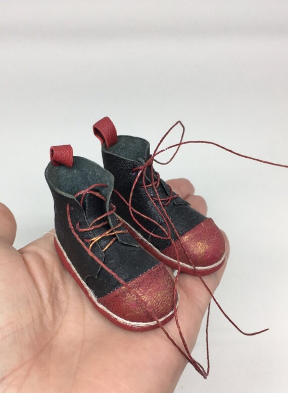 Handmade Doll Shoes. Leather doll shoes. Miniature Shoes. OOAK
