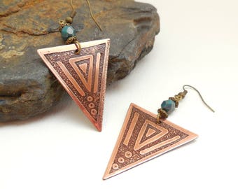 Triangle brass, Pearl blue/green, ethnic earrings