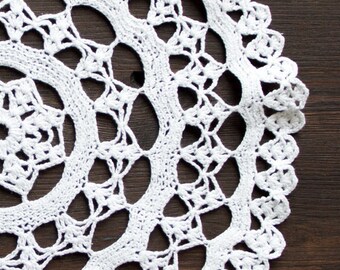 White Crochet Doily Vintage lacy doily