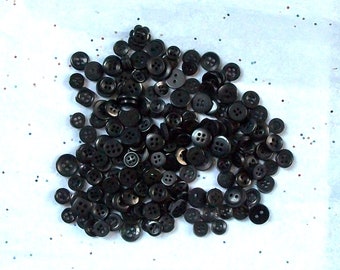 100 Black Buttons SMALL MIX, Grab Bag - Crafting - Jewelry - Collect (b865)