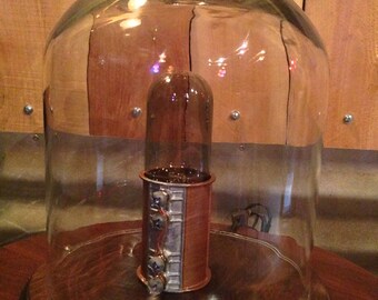 Vintage-looking Industrial/Primitive-Style Specimen Lamp