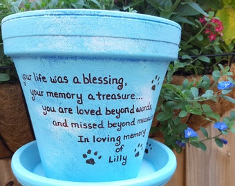 Pet Loss Gift - Dog Memorial - Cat Memorial - Pet Sympathy Gift - Painted Flower Pot - Animal Memorial