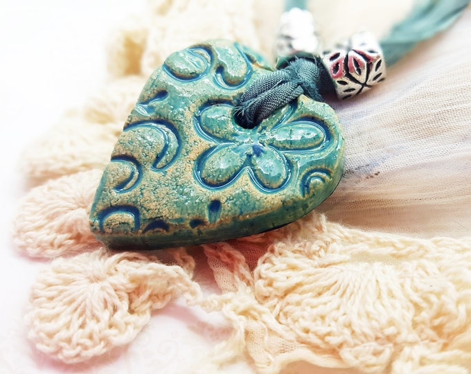Blue green ceramic heart pendant neckace with sari ribbon. Hippy boho jewellery. Bohemian handmade festive ware. Tibetan silver jewelry.