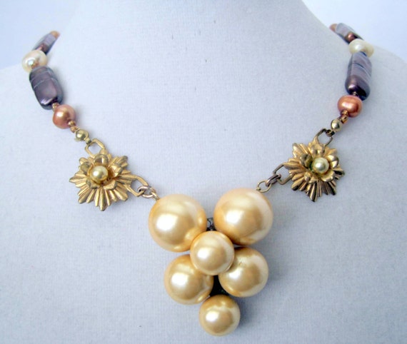 Pearl Necklace, Faux Pearl Clusters, Elegant Wedding Choker