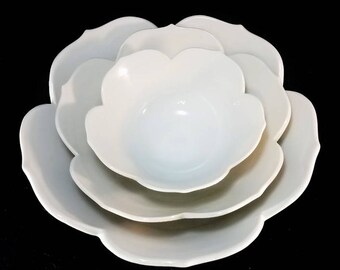 Set of White, Petal-Shaped Pottery Nesting Bowls