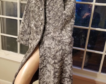FREE SHIPPING 1950 Faux Persian Lamb Fur Coat