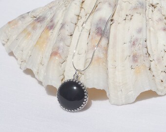 Black onyx and sterling silver necklace