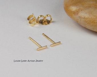 18K Gold Earrings Minimalist Gold Earrings 18K Studs Solid Gold Earrings Luxury Jewelry 18K Gold Jewelry