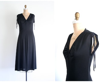 black polyester 70s dress - vintage disco dress / long black dress - witchy dress / 1970s black polyester dress - Halloween costume