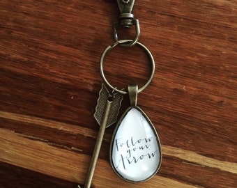 Follow your arrow keychain