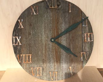 Reclaimed Rustic Barnwood Wall Clock 18 inch